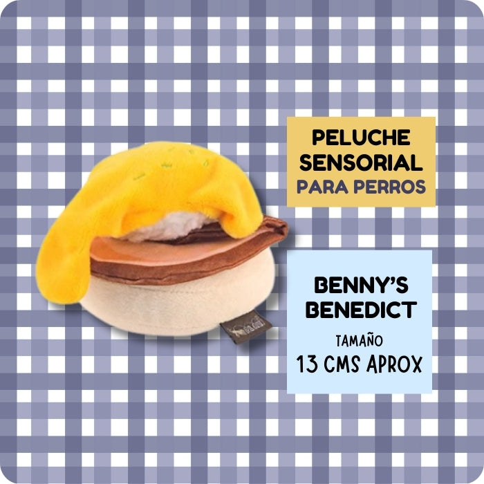 Benny's Benedict Peluche sensorial para perros de P.L.A.Y de Huevos Benedictinos para un desayuno inolvidable