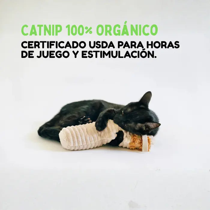 Juguete para Gatos Peluche con Catnip PLAY Feline Frenzy La Momiau Kicker